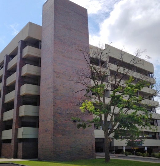 Carleton University P9 Garage